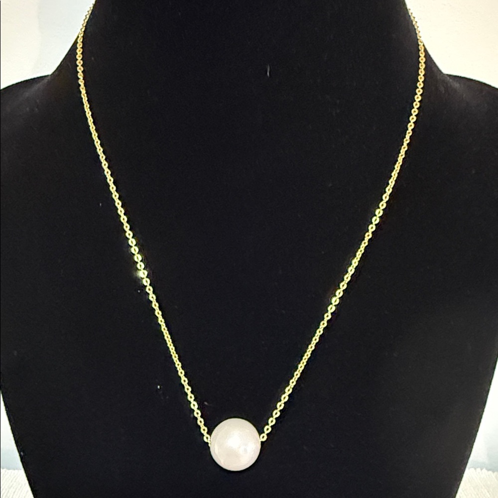 South Sea Pearl Pendant with gold plated chain
